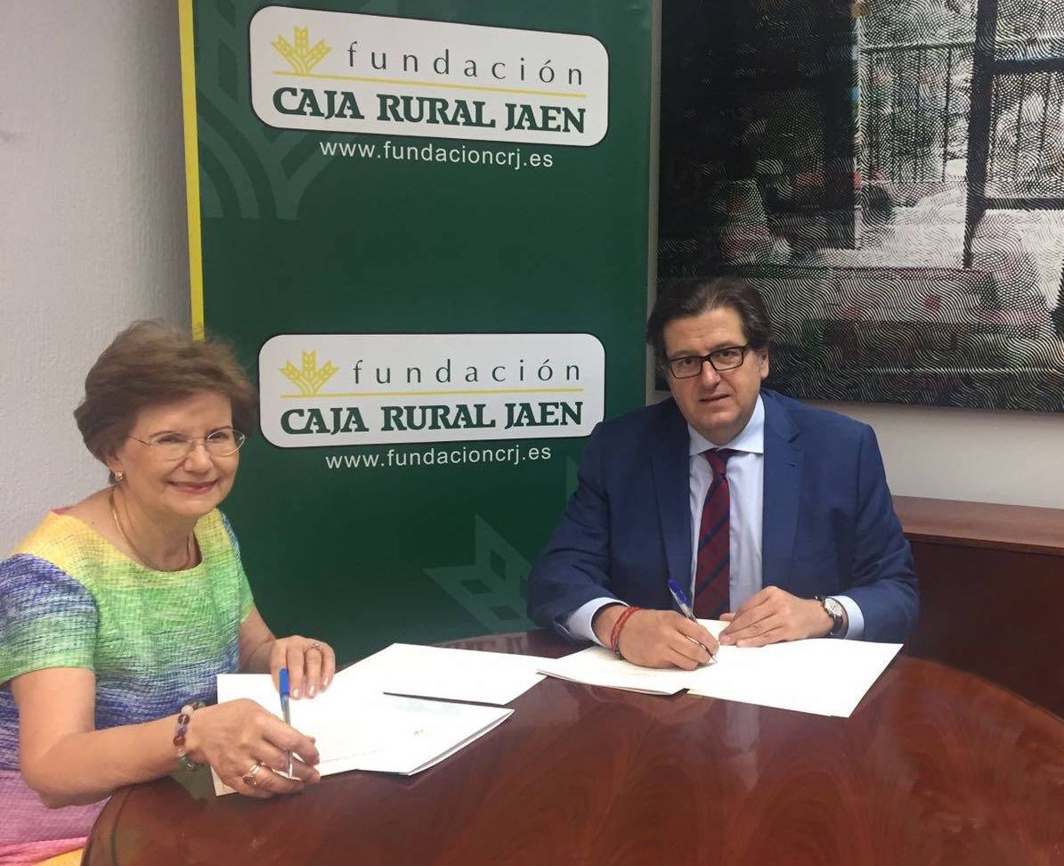 Ana Charte vicepresidenta asoci redmadre jaen firma conevio caja rural