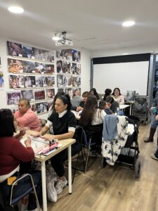 puertas abiertas manicura alicante