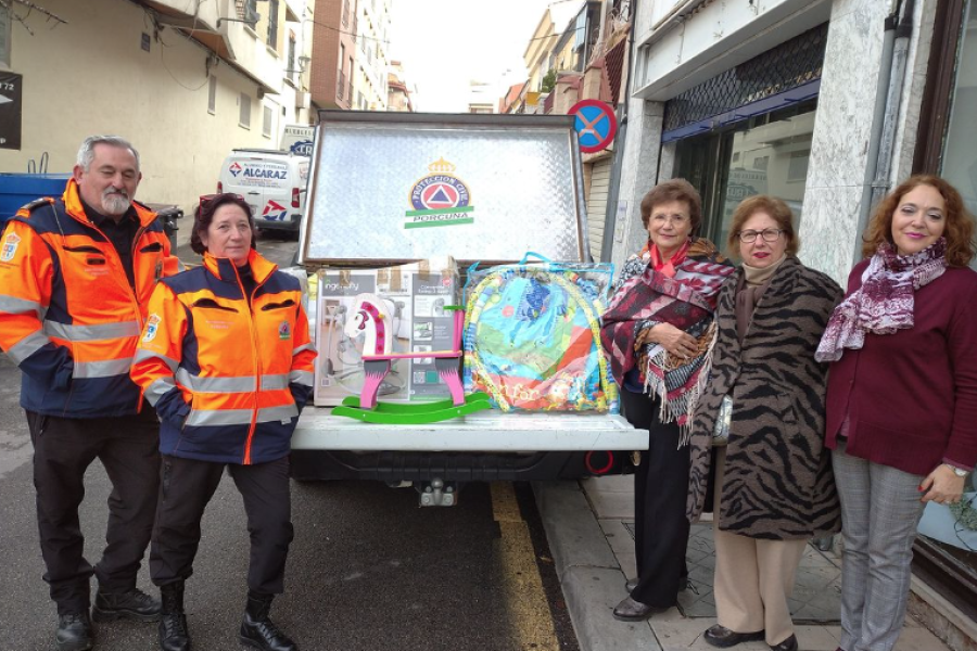 Jaen voluntarios recogida febrero 2024