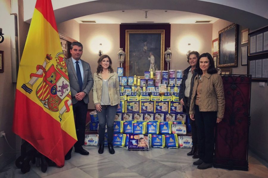 REDMADRE_Cadiz_donacion_Defension5.jpg