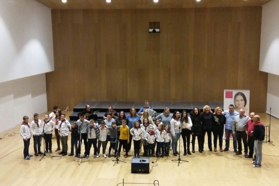 REDMADRE_Navarra_encuentro_cantores_jota-_10_noviembre_20174.jpg