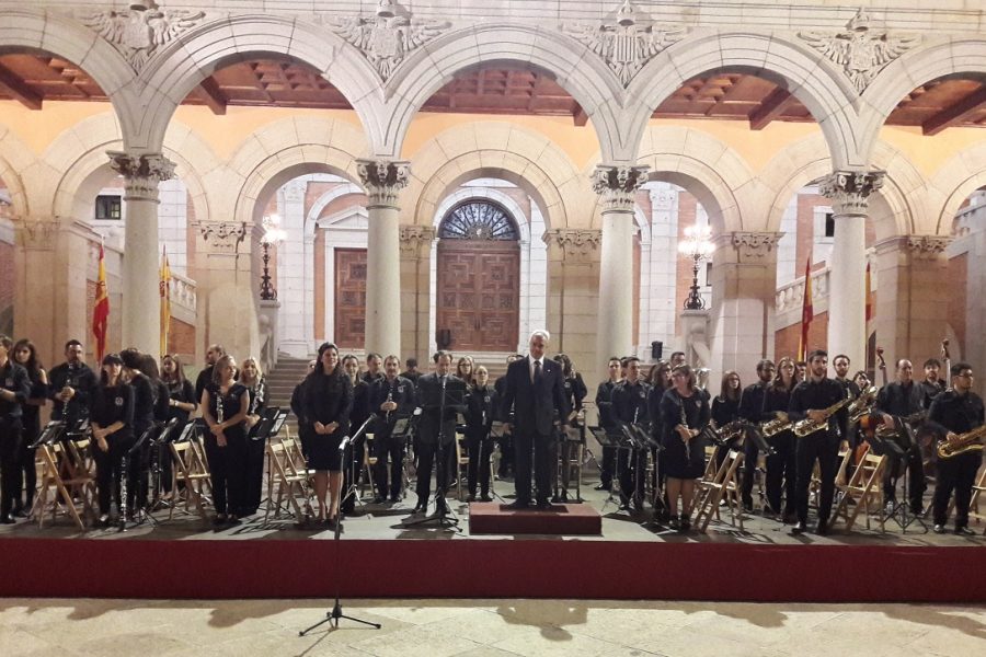 RM-Toledo_concierto_saludo_orquesta.jpg