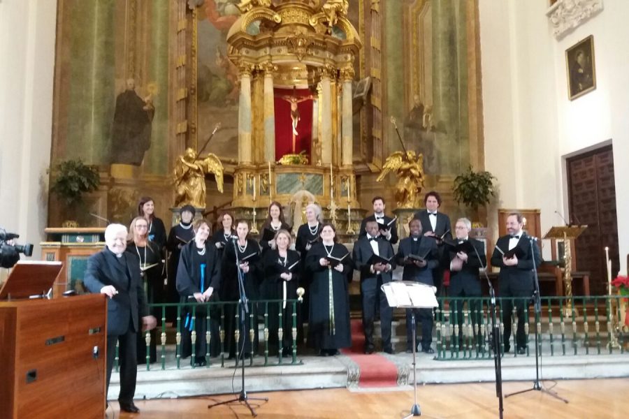 Redmadre-toledo-concierto-navidad-vaticano-2016-1.jpg