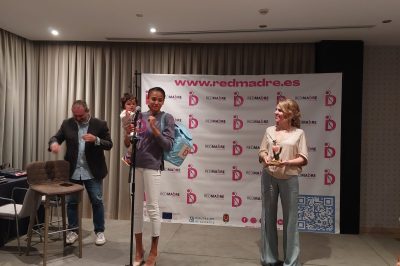 premio maternidad REDMADRE ALICANTE